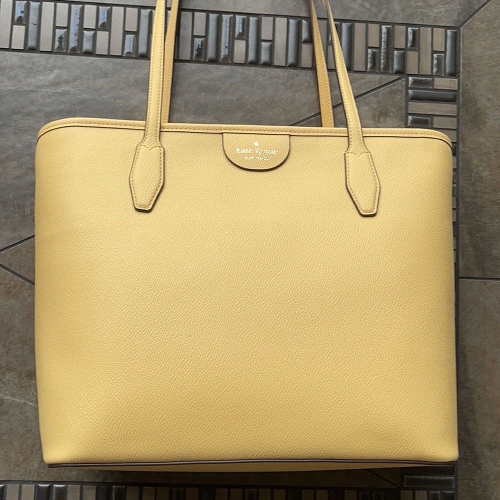 Kate Spade Lori Tote - Picture 6 of 16